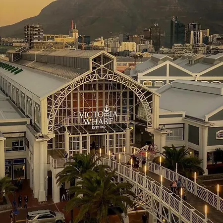 Ferienwohnung Planet Africa_Sea Point Kapstadt Exterior foto