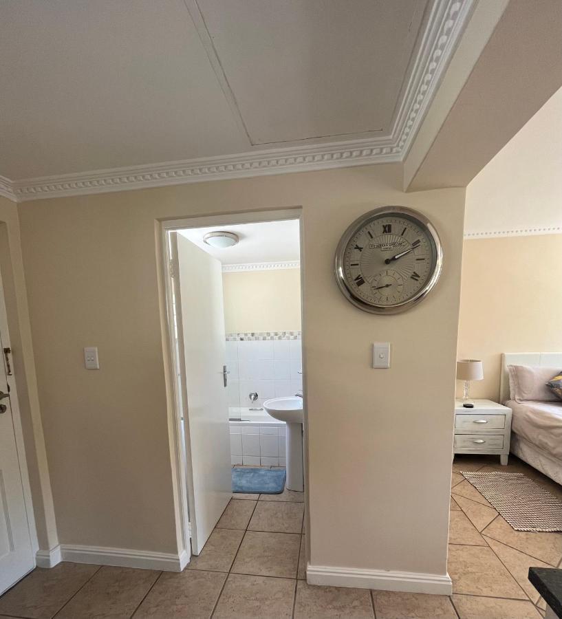 Apartment Planet Africa_sea Point