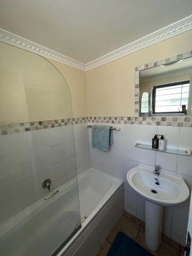 Apartment Planet Africa_sea Point
